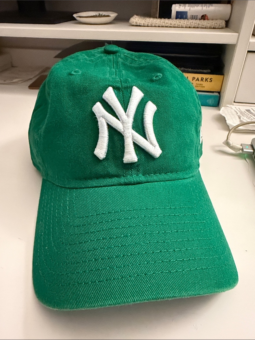 Never worn & new with tags! New Era Green NY Yankees Embroidered Baseball Cap